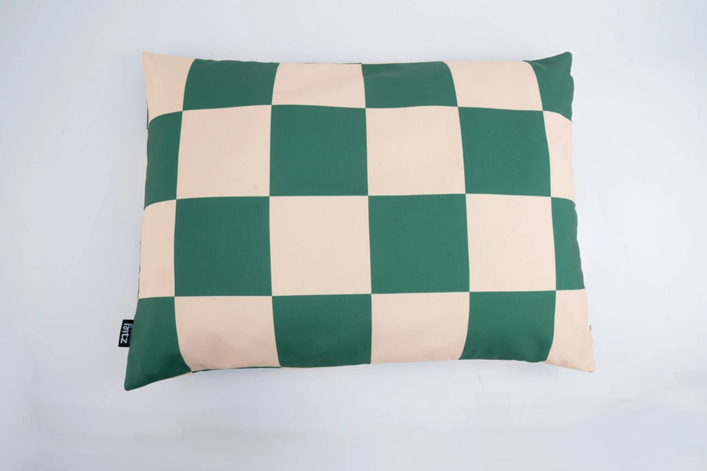 Approved by Fritz - the Fritz Bed - Checkered (Green/Cream)