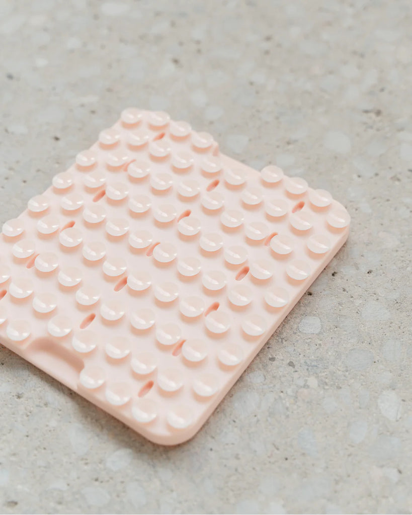 Dexypaws - Blush Pink Silicone Snuffle Mat