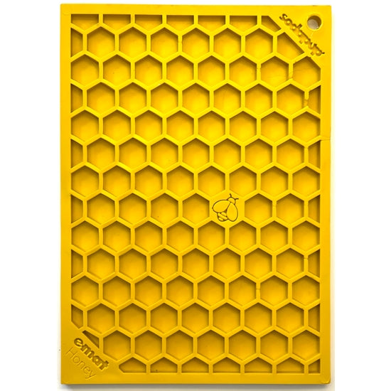 SodaPup Lick Mat - Honeycomb
