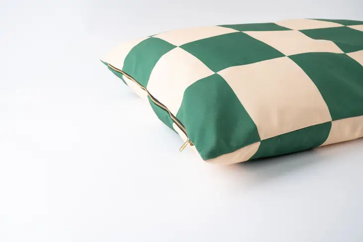 Approved by Fritz - the Fritz Bed - Checkered (Green/Cream)